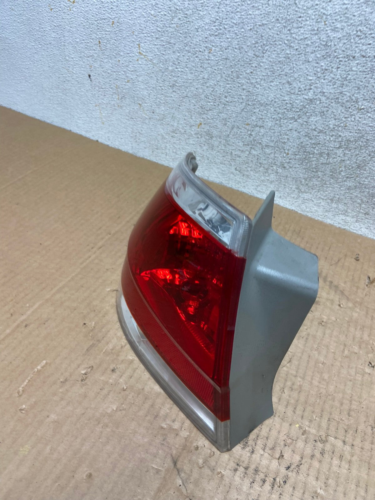 2008 2009 2010 2011 Ford Focus Sedan Left Driver Lh Side Tail Light AI6543 LK1