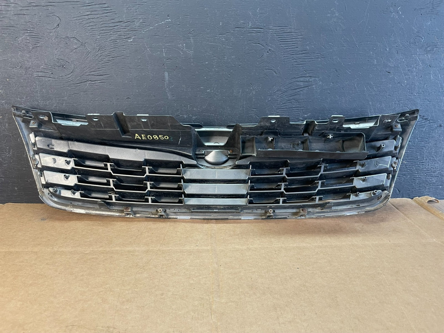 2009 2010 Subaru Forester Front Upper Chrome Grille Grill AE0850 DG3