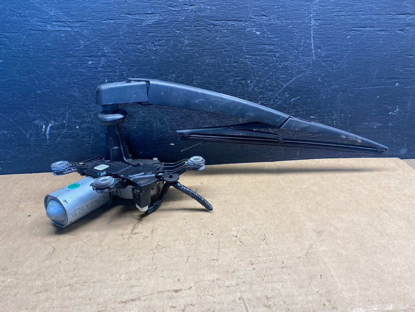 2004-2010 Infiniti QX60 Rear Liftgate Back Window Wiper Motor ad7425 DG1