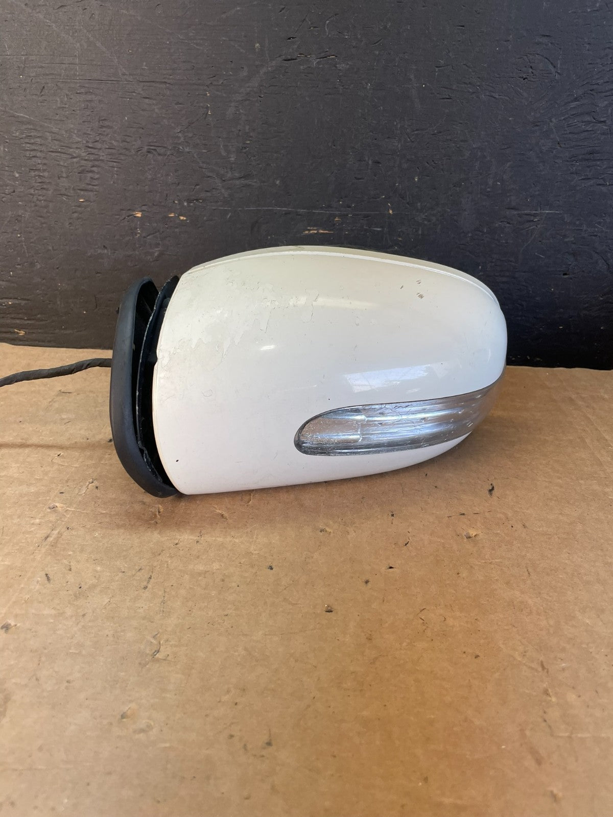2005 to 2007 Mercedes-Benz C Class Left Driver LH View Door Mirror AE8581 DG0