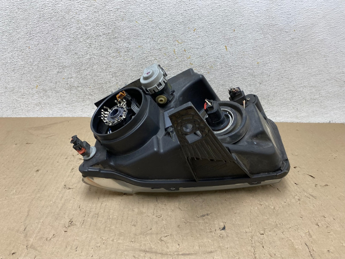 2011-2013 Jeep Grand Cherokee Right Passenger Xenon Headlight AH7659 DW5