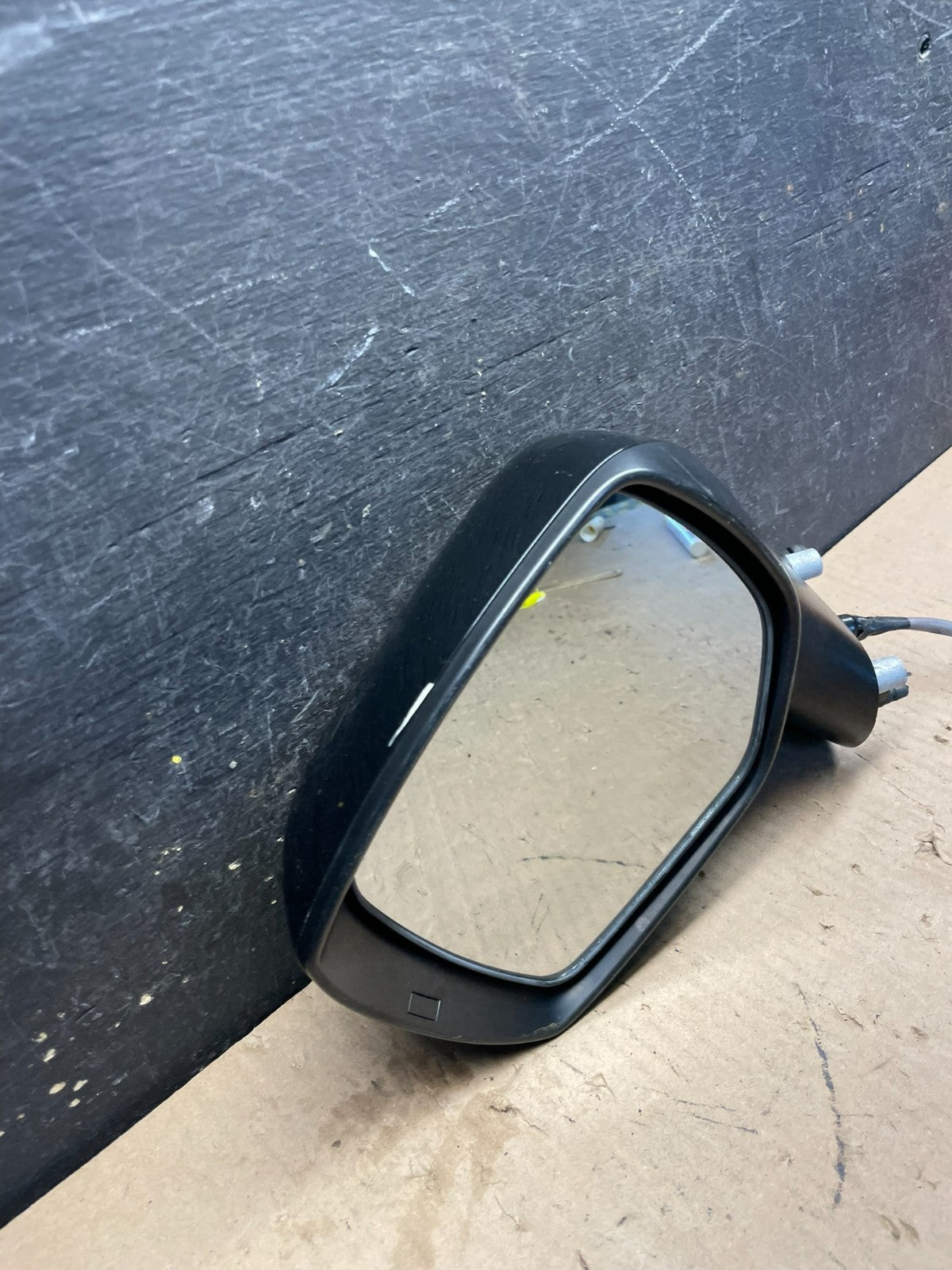 2012 to 2016 Subaru Impreza XV Crosstrek LH Left Driver View Mirror S5130 DG9