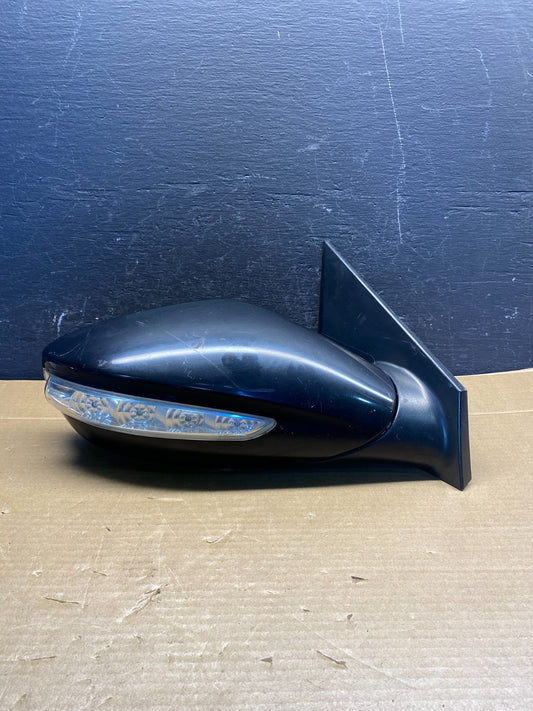 2011-2015 Hyundai Sonata Right Passenger Mirror W/ Turn Signal AD6614 DG0