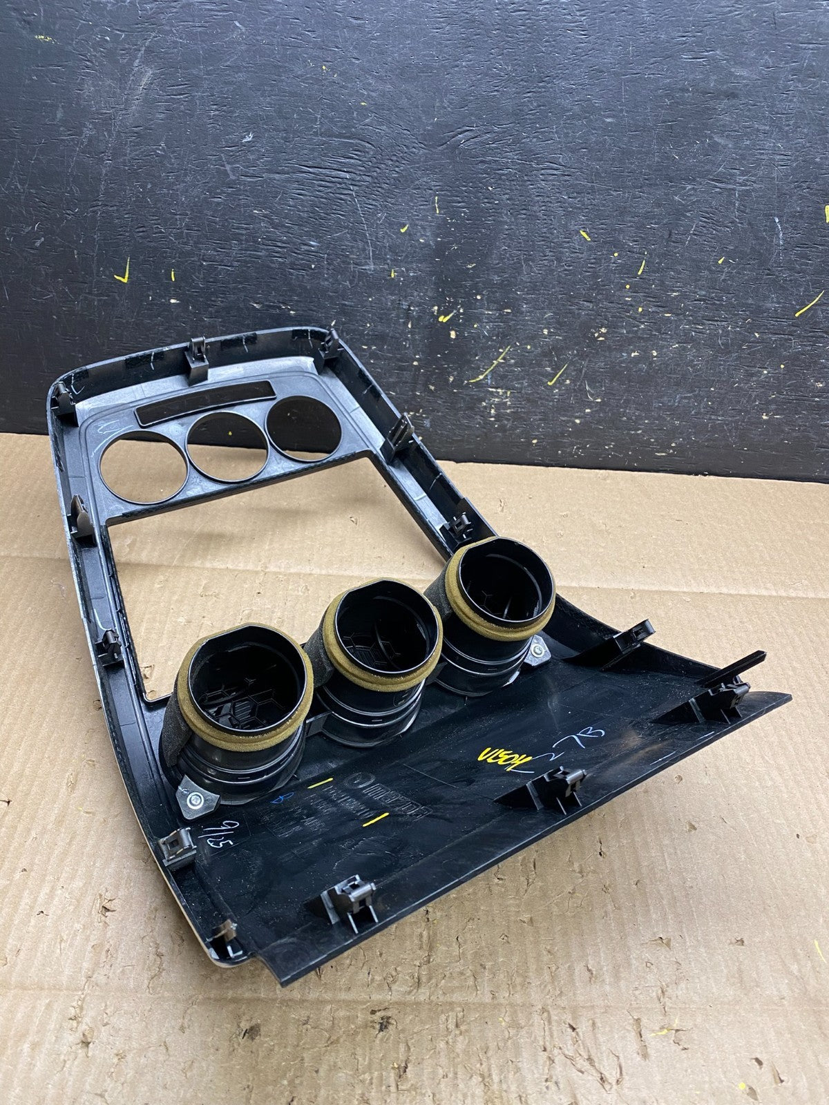 2007 - 2009 Mazda CX-7 Radio Dash Trim Climate Control  Bezel W/Vent  v1504 DG4