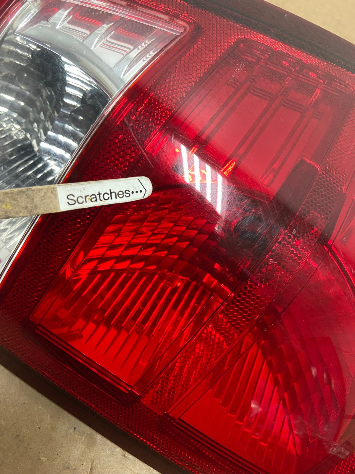 2007 2008 2009 2010 Jeep Grand Cherokee Left Driver Lh Tail Light AC7287 LK3