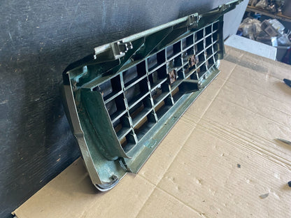 1996 Isuzu Bighorn Front Grille Grill Q0529 PS5