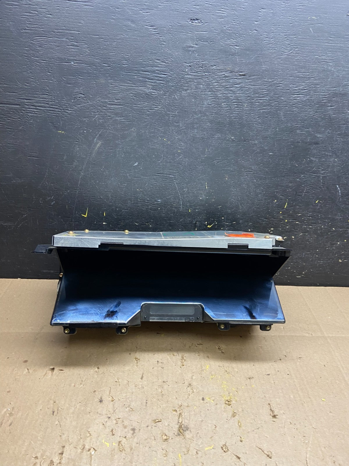 1998 to 2002 Lincoln Continental Speedometer Gauge Cluster U4969 DG0