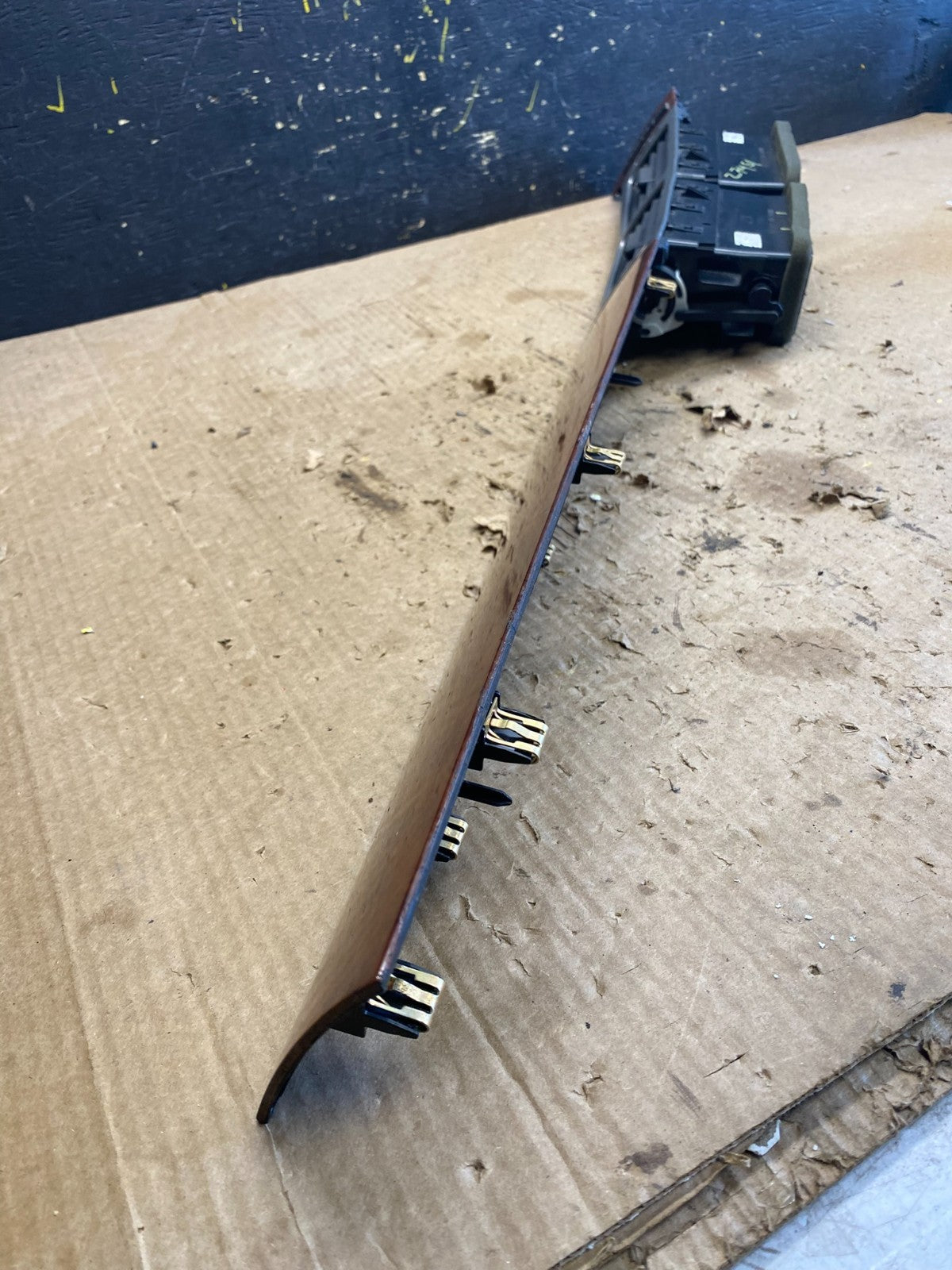 2007-2014 GMC Yukon Denali ash Center Trim Plate Air Vent Maple Wood Z7451 DG3