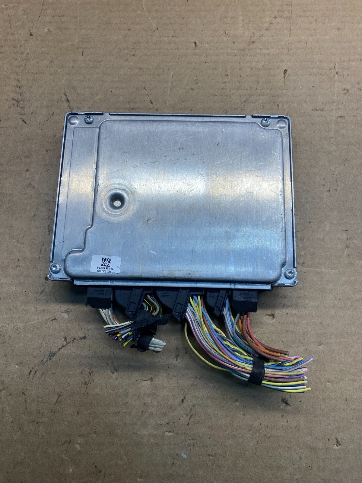 2007 to 2010 BMW X5 ECM ECU Engine Control Computer Module AD9960 DW1
