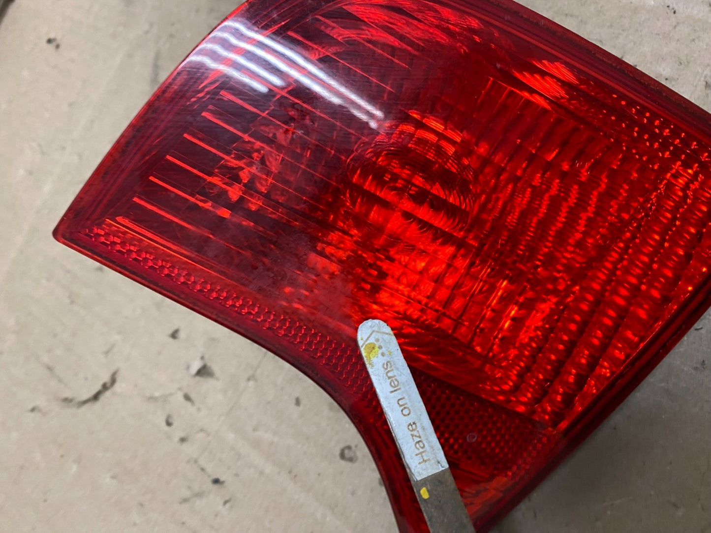 2004-2008 Audi A4 Sedan Right Passenger RH Side Inner Tail Light U6792 DW3