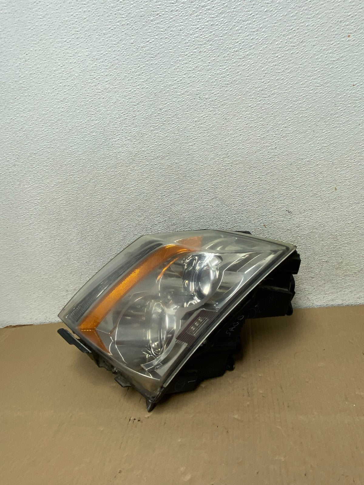 Halogen 2008 to 2014 Cadillac CTS Headlight Left Driver LH Side AG7911 DW2