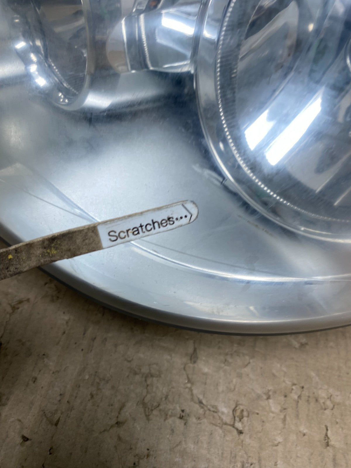 2008 to 2016 Chrysler Town and Country Left Driver Lh Side Headlight AE9764 DW3