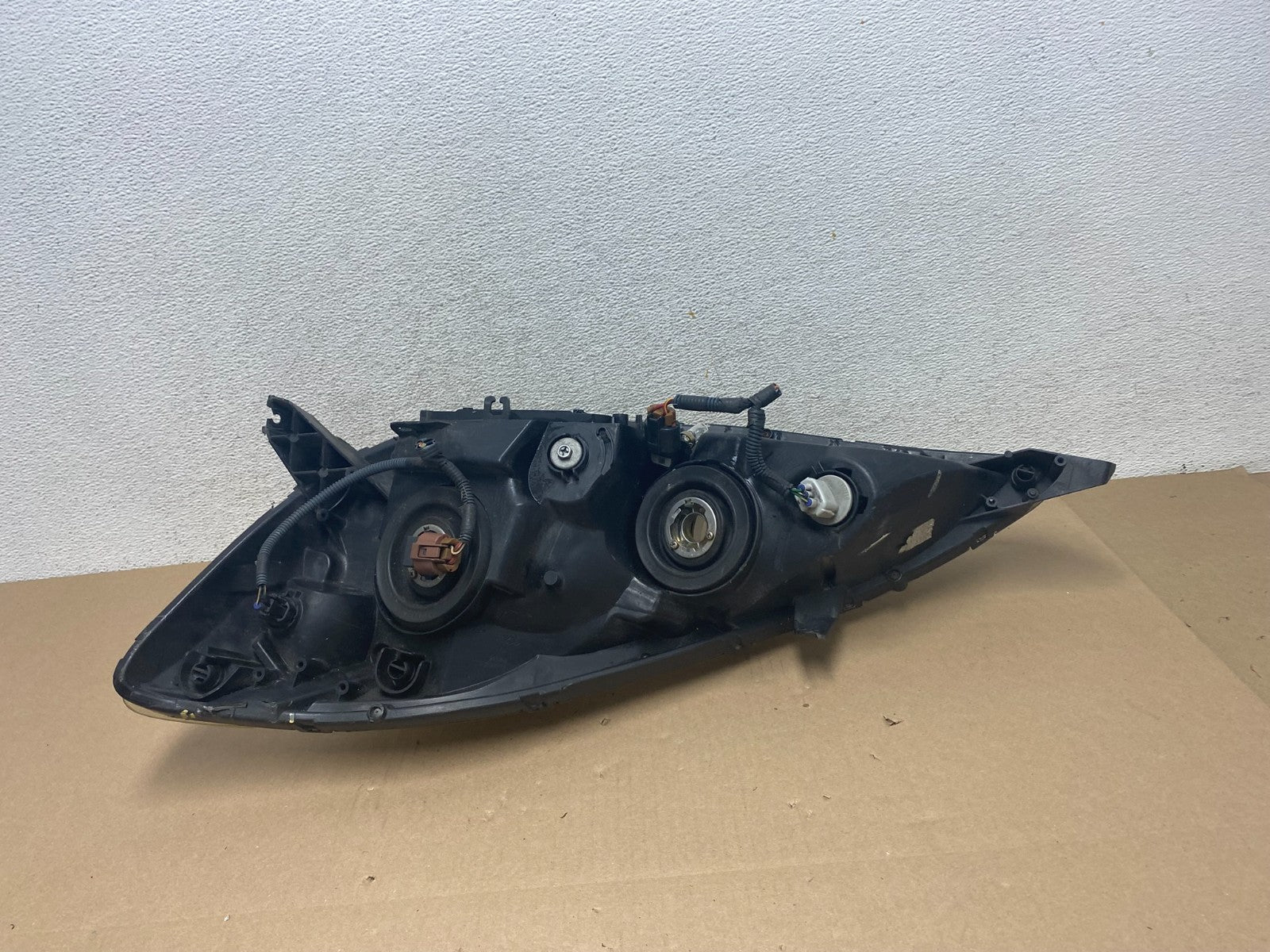 2006 to 2010 Toyota Sienna Right Passenger Rh Side Headlight Halogen AG5714 DW8