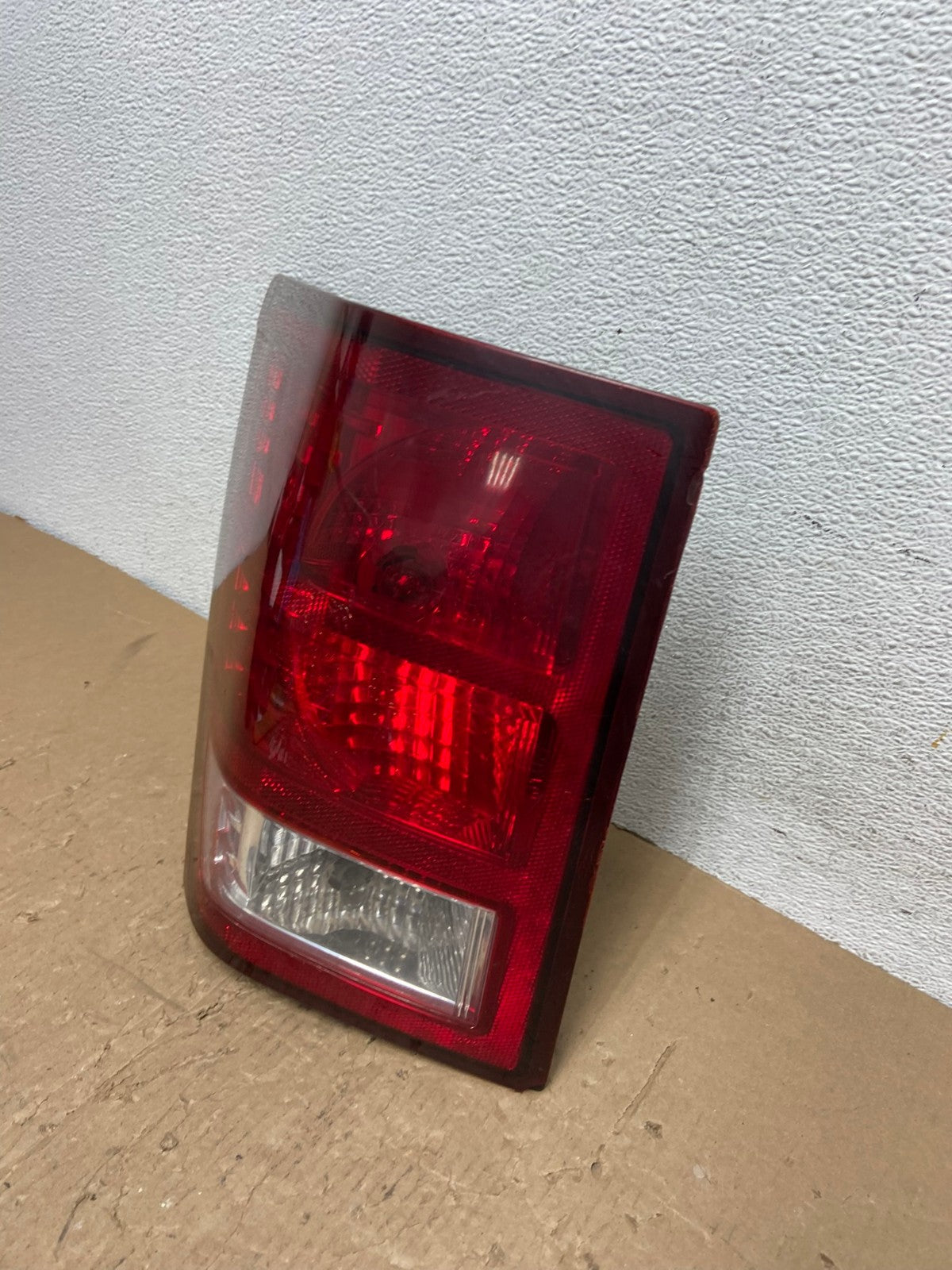 2007 2008 2009 2010 Jeep Grand Cherokee Left Driver Lh Tail Light AD8205 LK1