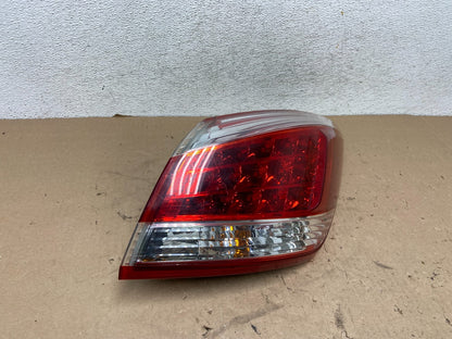 2011 - 2014 Nissan Murano Right Passenger Side RH Tail Light AG4327 PS2