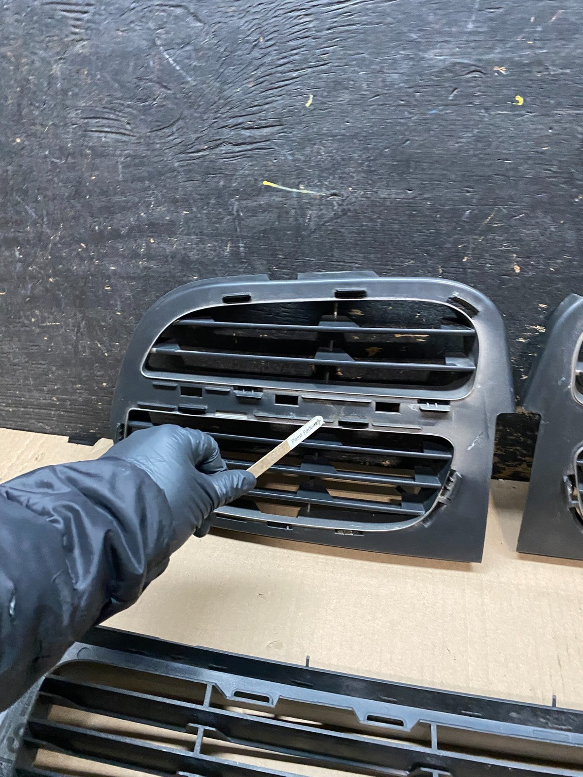 2008 - 2010 Porsche Cayenne Cover Bottom Center Grille Grill Trim OEM X3043  DG6