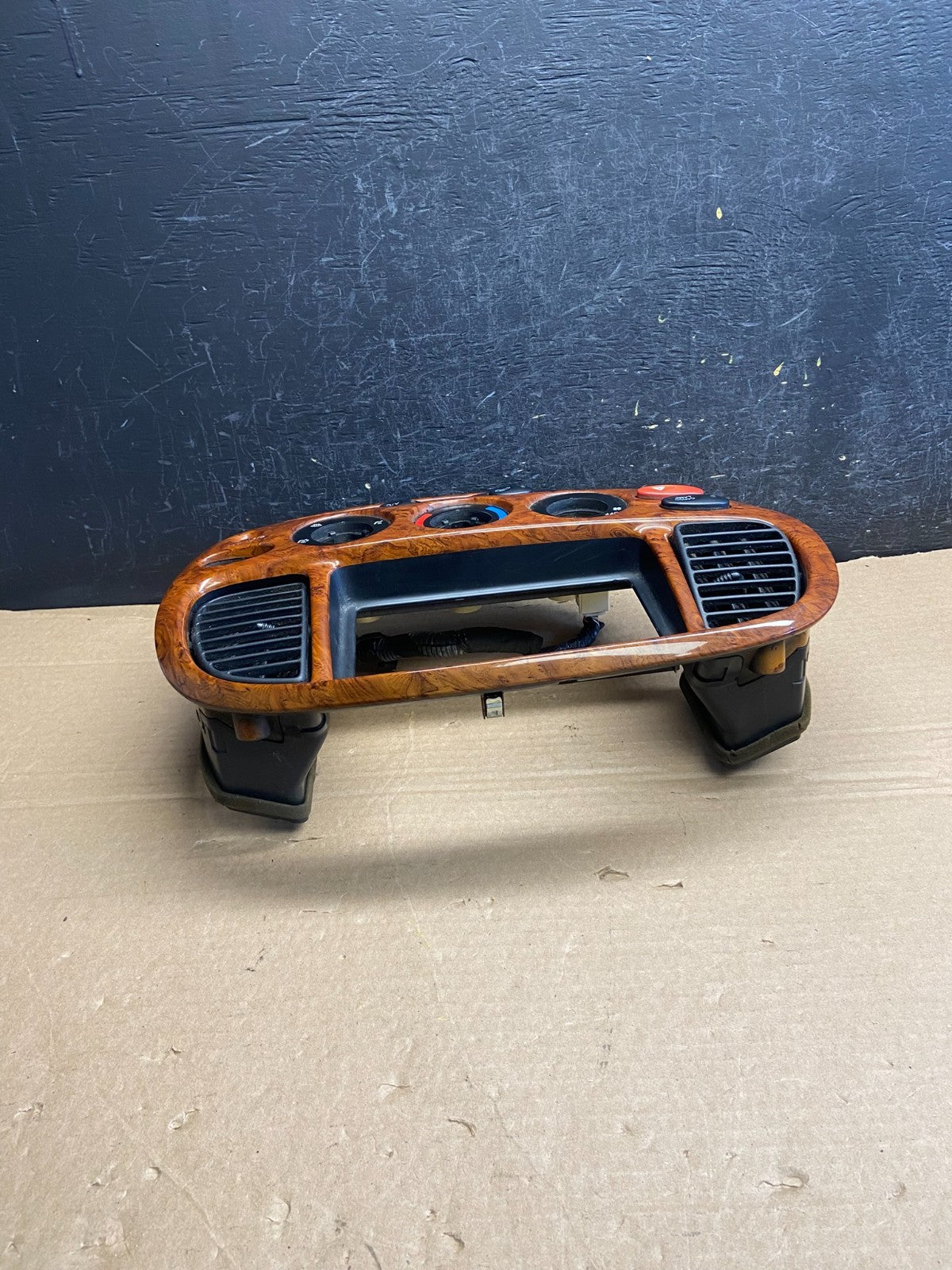 2000 2001 2002 Toyota Tundra Climate Control Panel Radio Bezel af2484 DG3