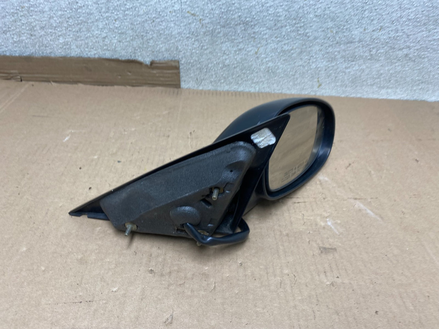 2001 to 2006 Chrysler Sebring Sedan Right Side Door View Mirror U8389 PS6