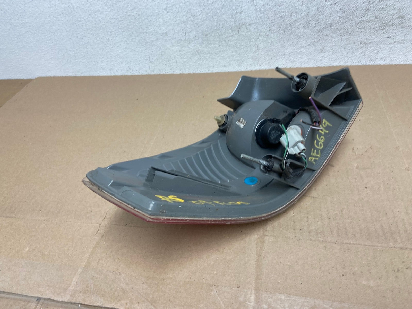 2008 2009 2010 2011 Ford Focus Sedan Right Passenger Tail Light AE6649 LK5