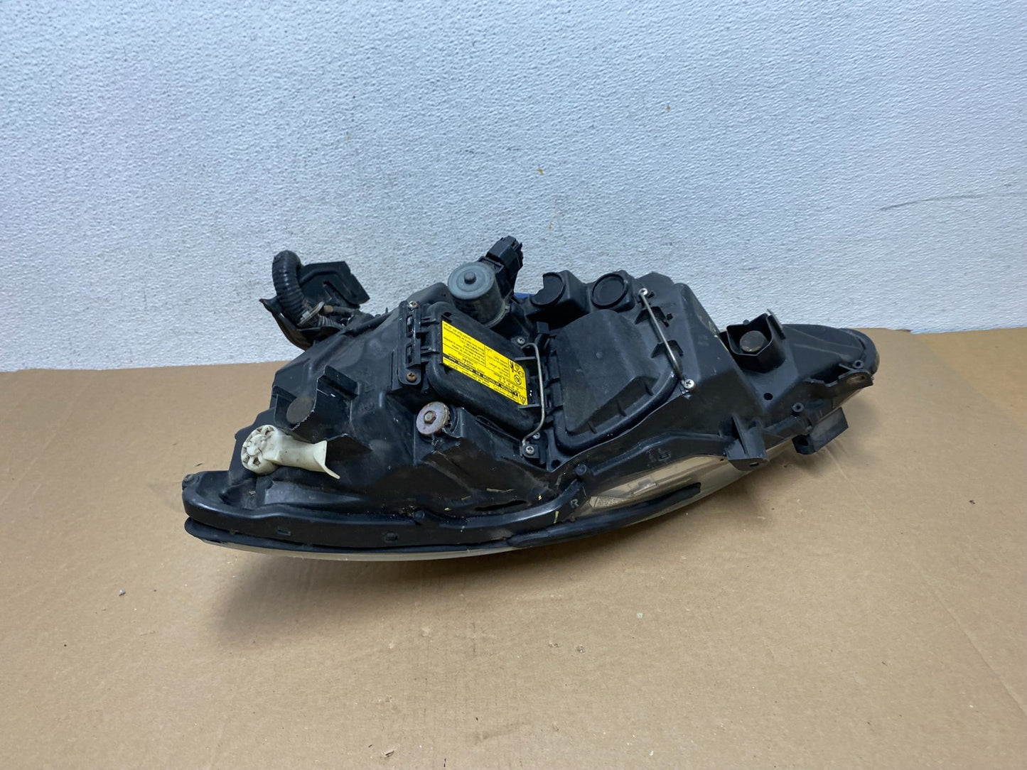 2006 - 2010 Lexus IS250 Right Passenger RH Side Xenon Headlight AD6412 DW11