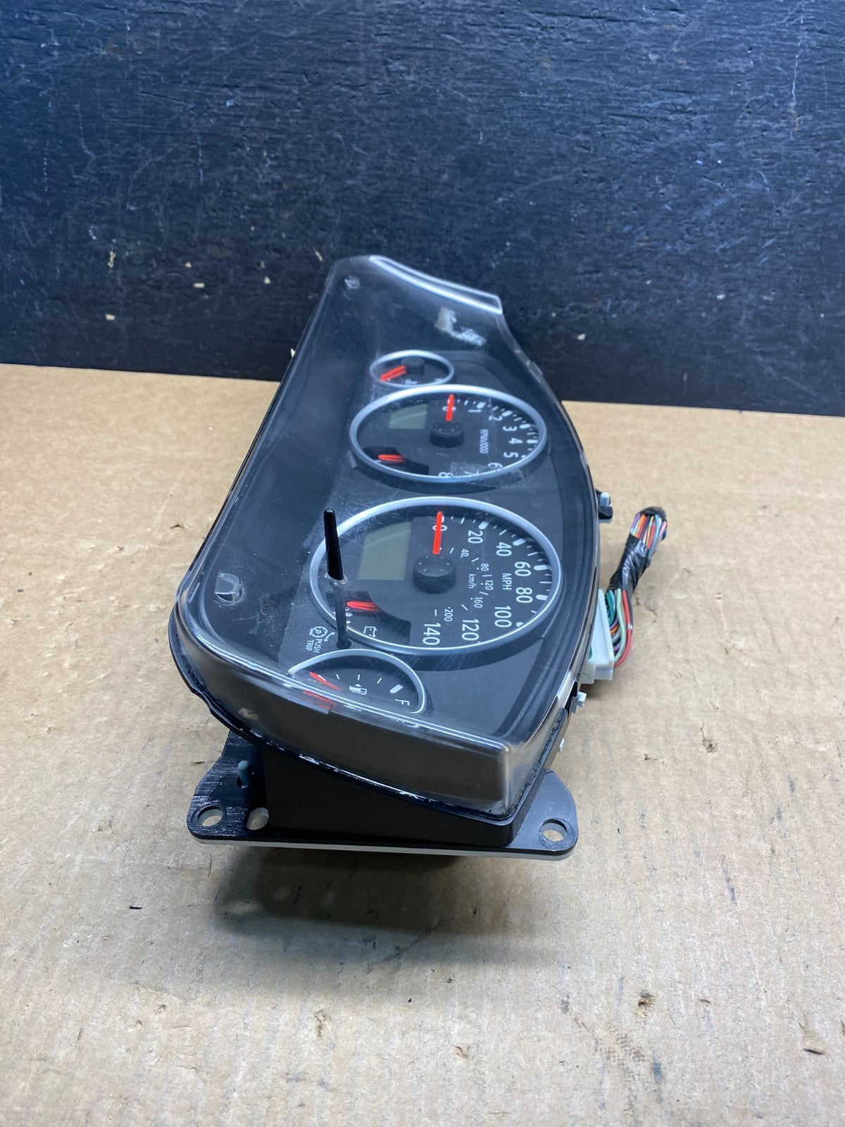 2006-2007 Nissan Pathfinder Xterra Cluster Speedometer Instrument AG7411 DG2
