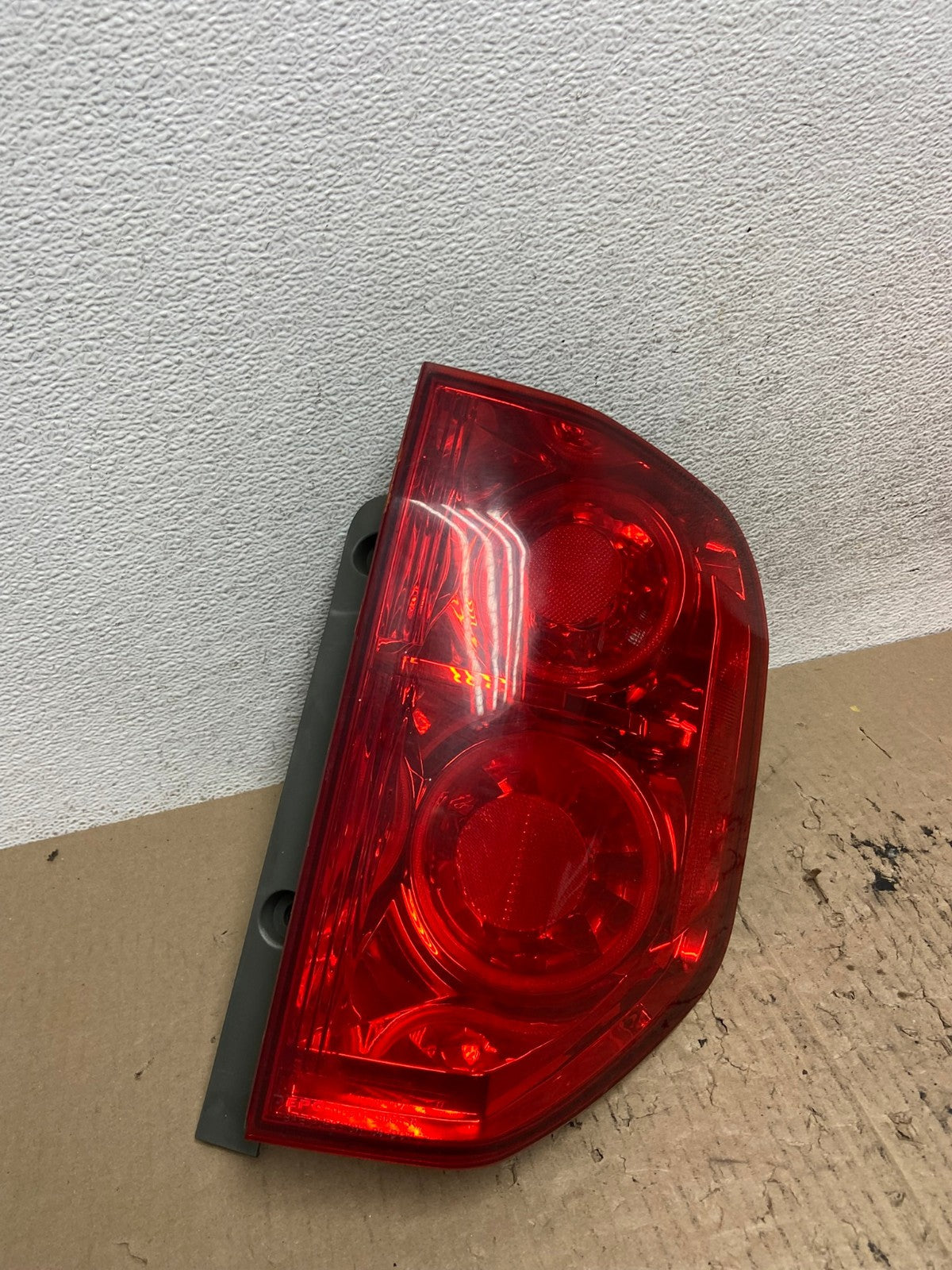 2003 2004 2005 Honda Pilot Right Passenger RH Side Tail Light AF7014 LK2