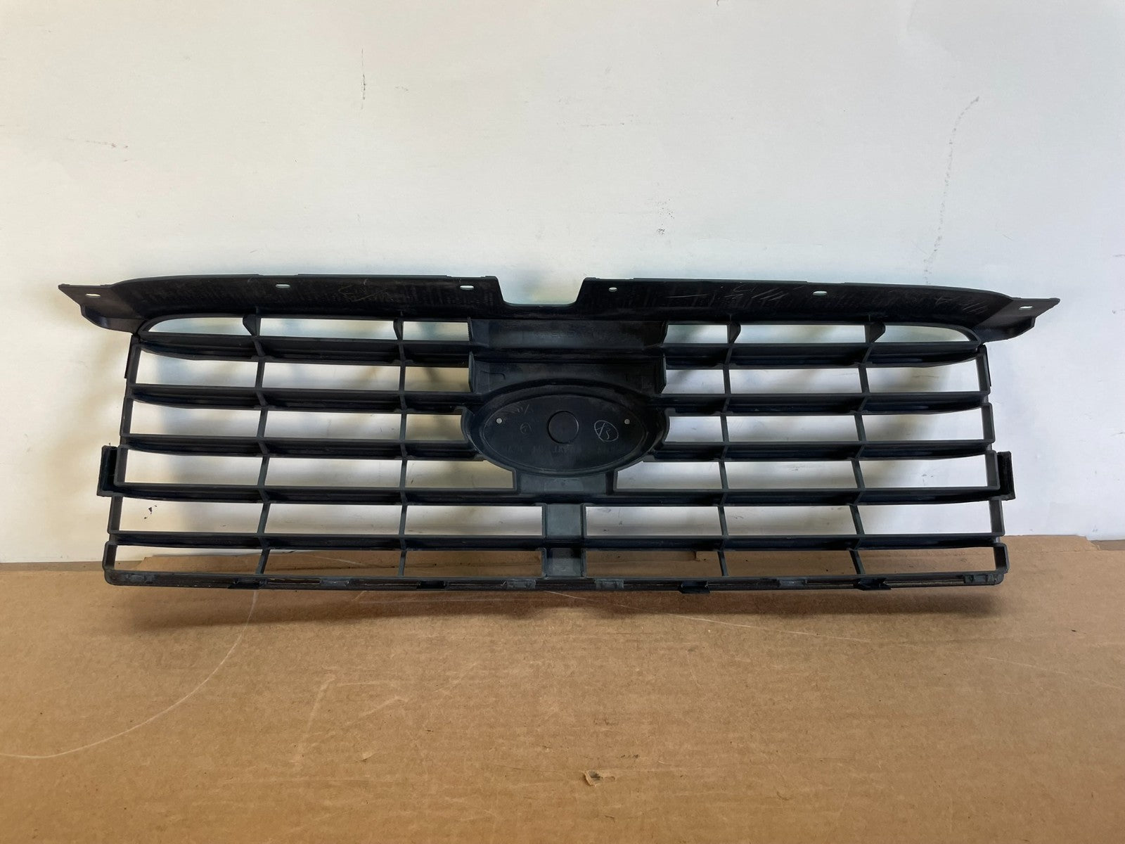 2006 to 2008 Subaru Forester Front Upper Grill Grille ag0851 DG3