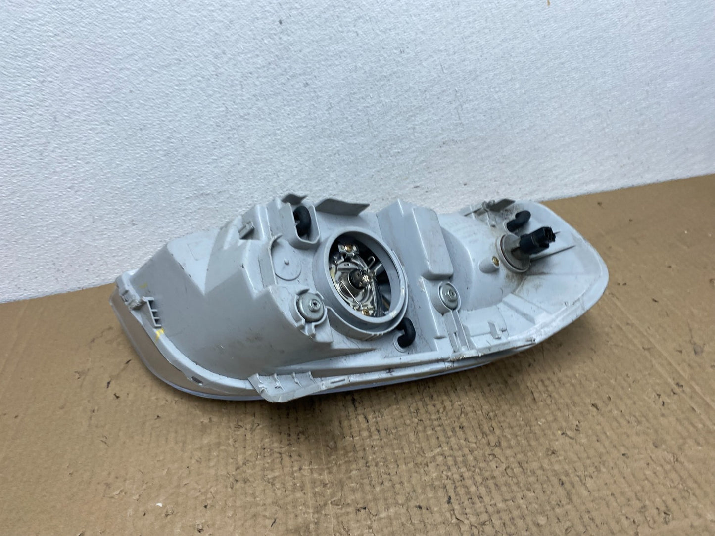 2007 - 2011 Chevrolet Aveo Ntbk Left Driver LH Headlight Halogen AC4082 DW6