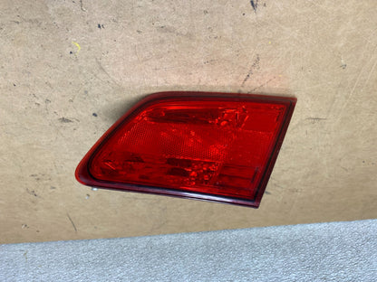 2010-2014 Subaru Legacy Right Passenger Rh Side Tail Light Inner Oem X4849 DW0
