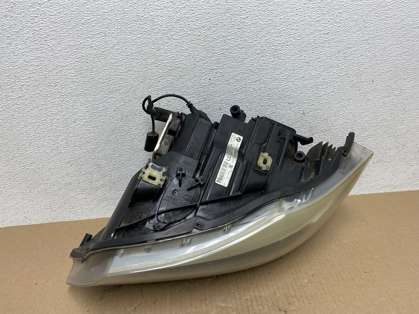 2009-2011 Bmw 3 Series 328i 4/D Sedan Left Driver LH Headlight Xenon AE70216