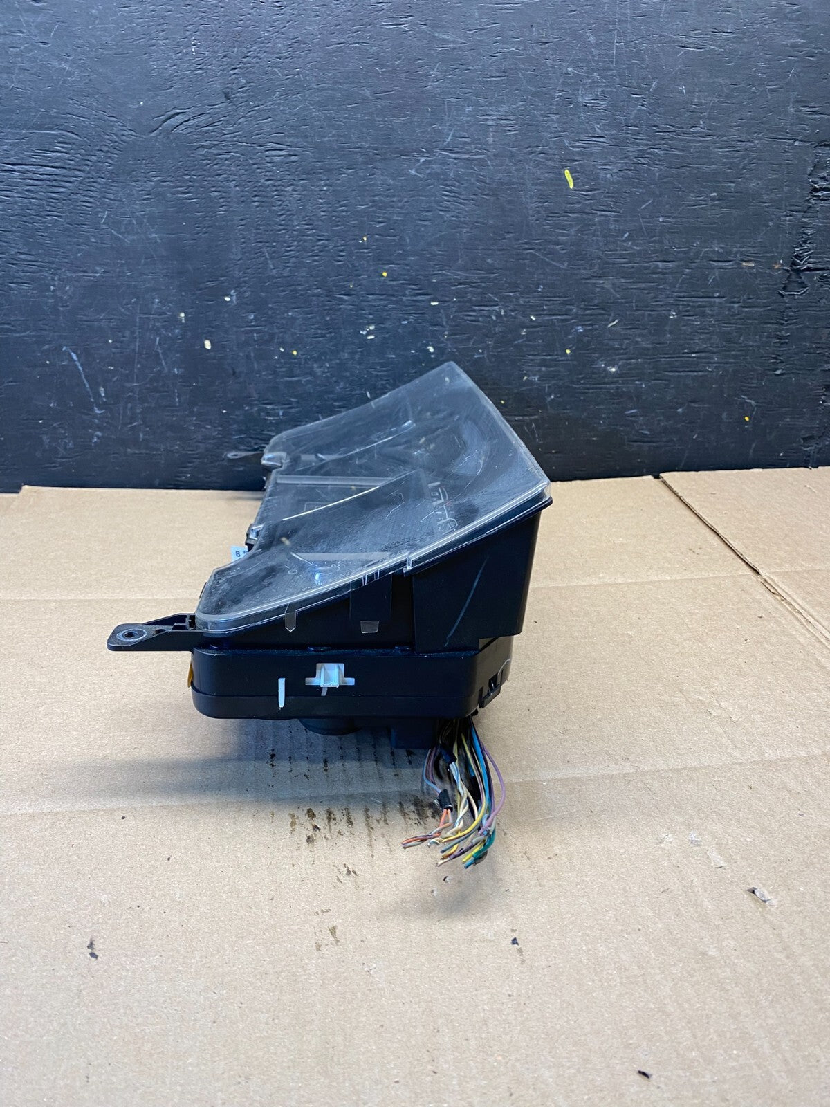 2007 to 2009 Lincoln Navigator Speedometer Gauge Cluster L5610 DG1