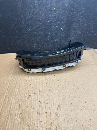 2011 Toyota Sienna Speedometer Cluster Gauge AD6904 DG4