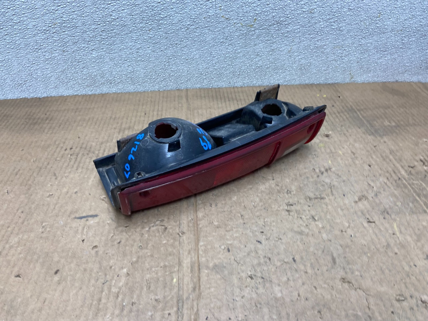 1985 to 1993 Chevrolet S10 S15 SONOMA Right Passenger Tail Light AA66356