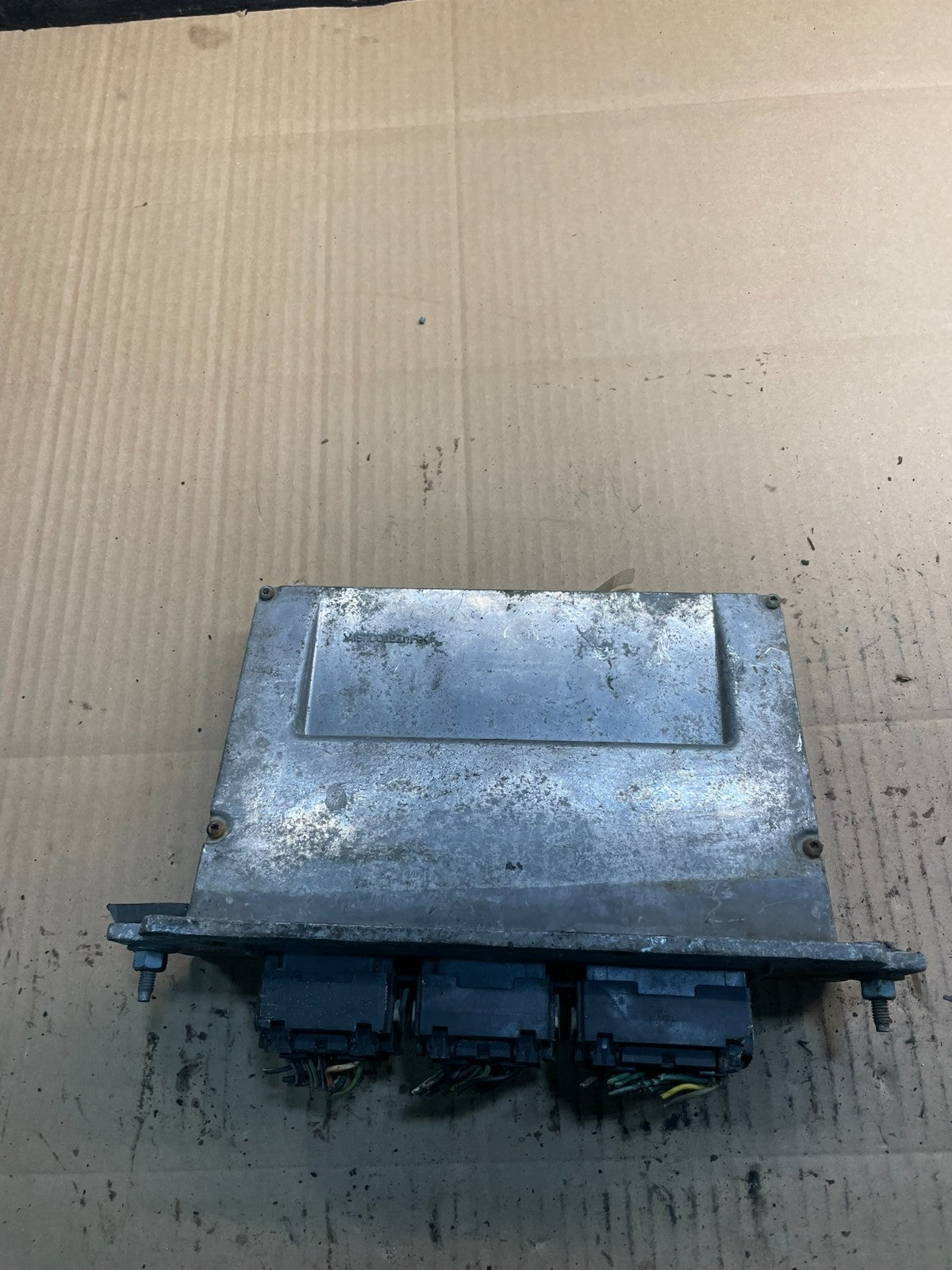2008 to 2011 Ford Ranger 2.3L Engine Control Unit ECU Computer Module x8561 DG2