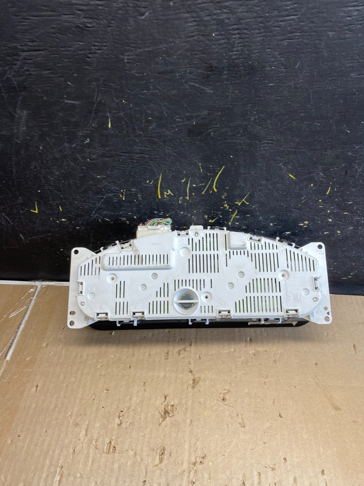 2010 to 2012 Nissan Pathfinder Speedometer Cluster Gauge OEM AB2201 DG4