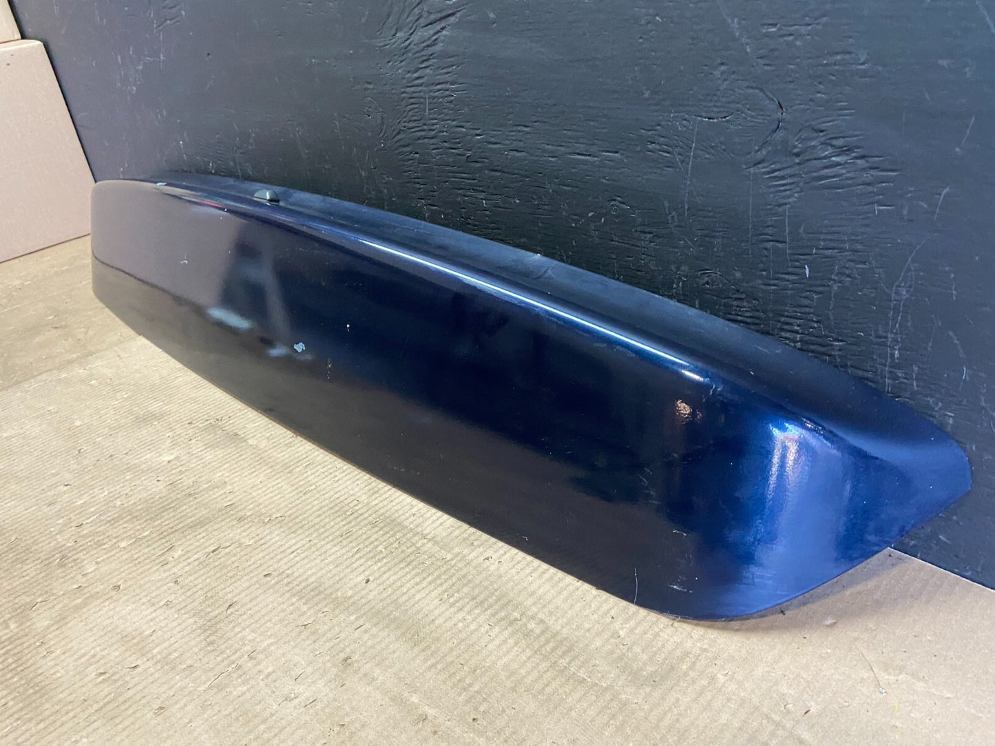 2003 to 2008 Toyota Matrix upper tailgate deck lid spoiler trim D94141