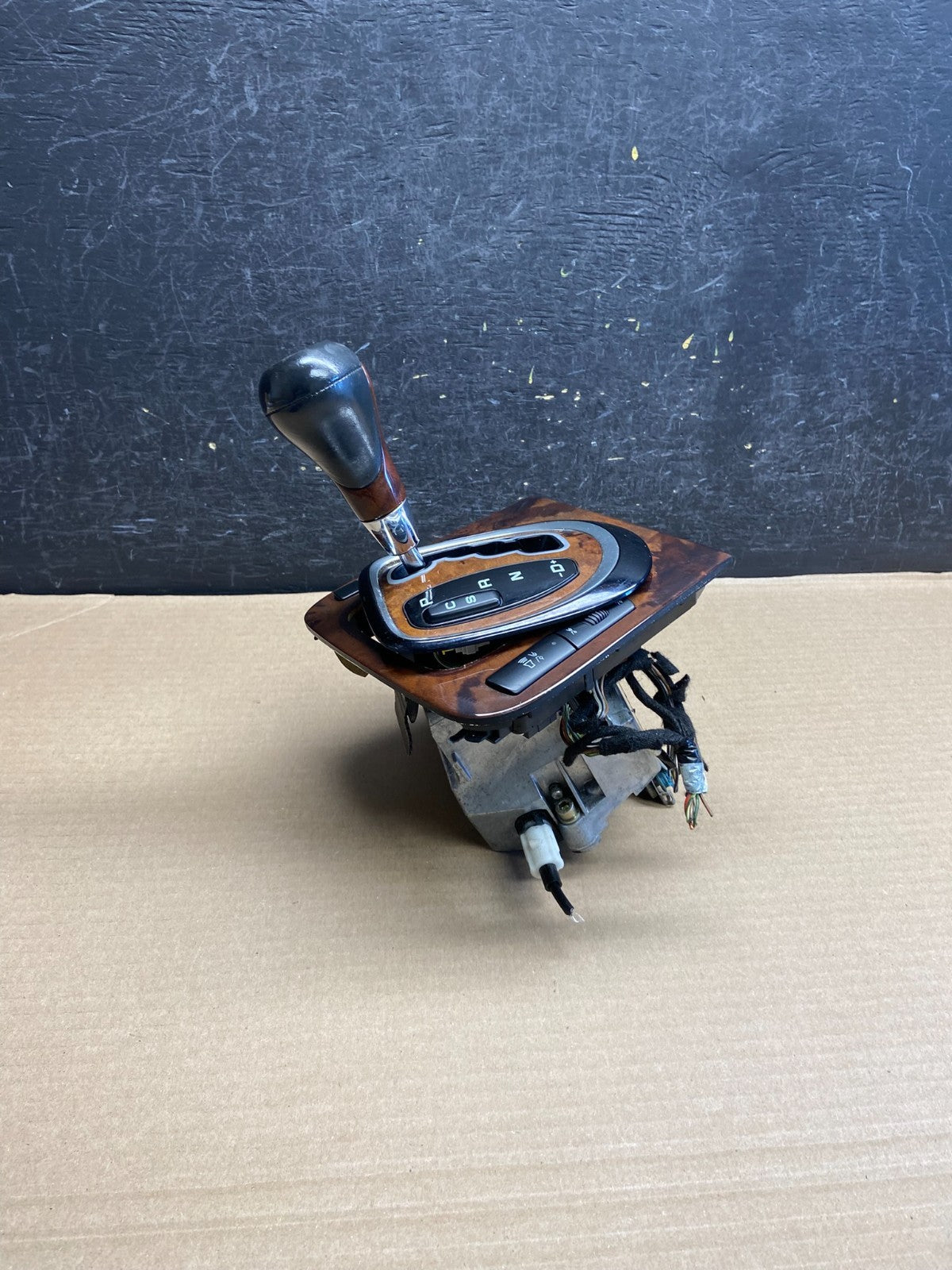 2000 2006 Mercedes W220 S430 S500 Gear Shift Shifter Selector 2202673324 AH12141