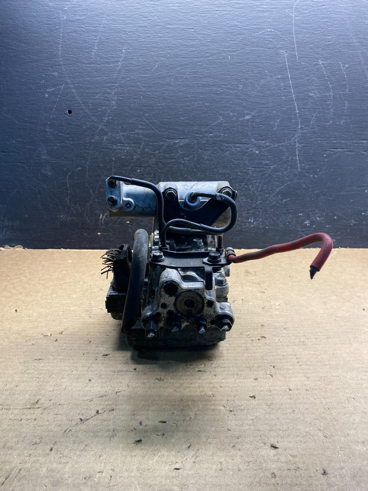 2010 - 2015 Toyota Prius ABS Brake Pump Anti Lock Module AE0025 DG2