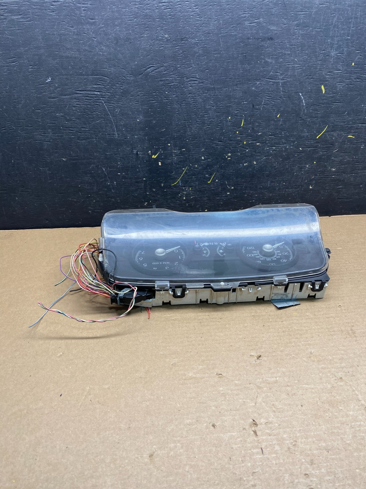 2009 to 2010 Mercury Marquis Speedometer Cluster Gauge Oem s6409 DG3