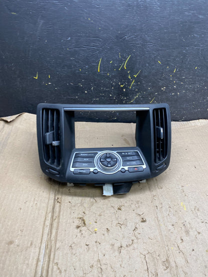 2008 - 2012 Infiniti G35 EX35 Radio Player Screen Panel Bezel X6122 DG0