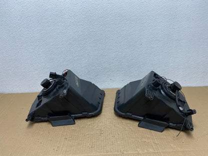 2005 to 2009 Ford Mustang Left+Right Set LED Black Halogen Headlights AC3846 DG7