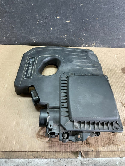 2013 to 2020 Ford Fusion Engine Motor Cover Shield Black M8976 DG2