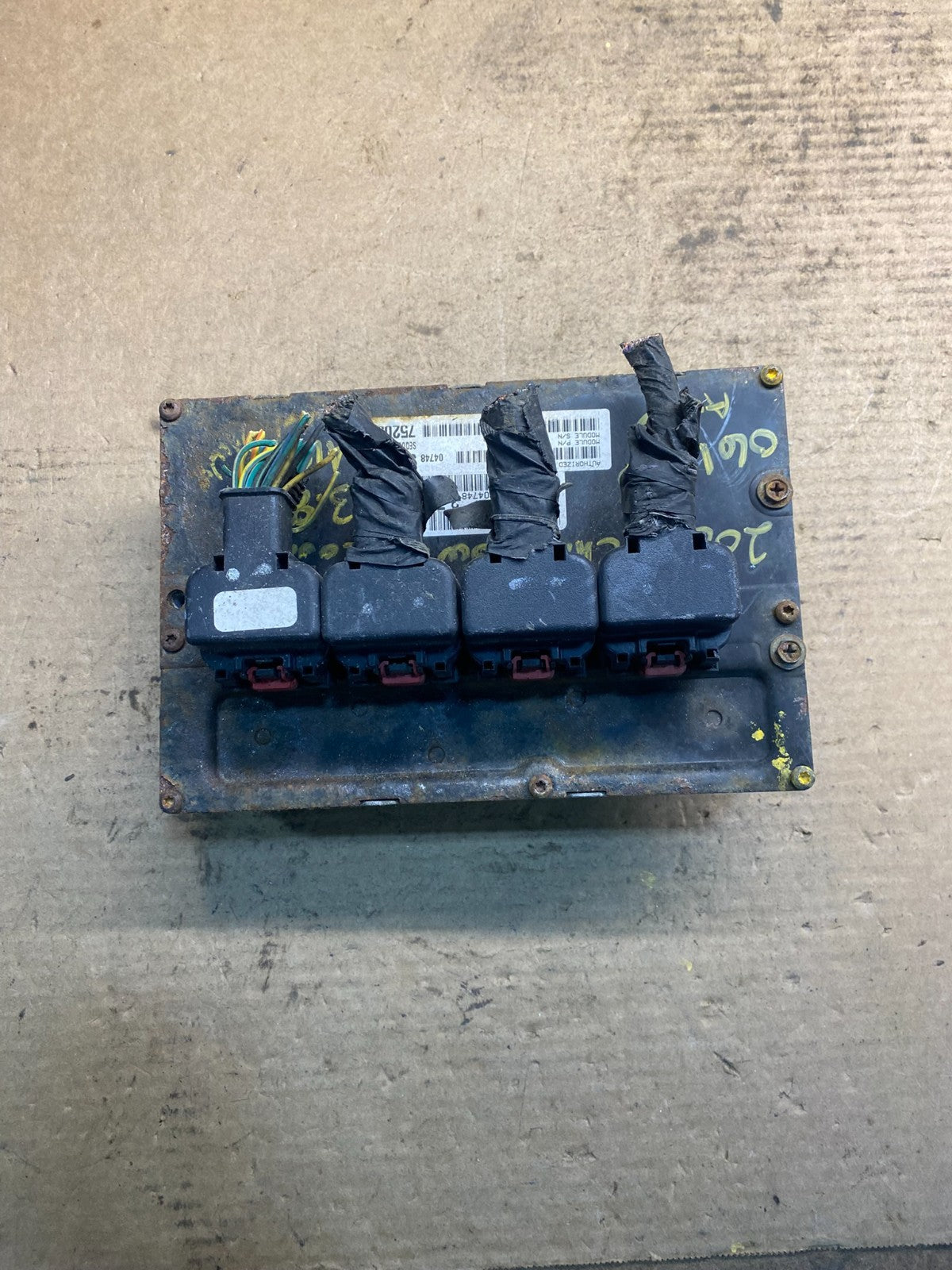 2004 Dodge Caravan Town & Country 3.8L Engine Computer ECU OEM aa2833 DG2