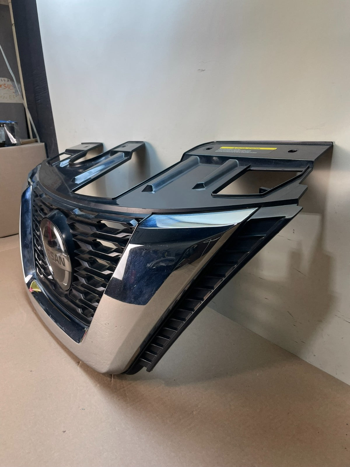 2017 2018 2019 Nissan Rogue Front Upper Chrome Grill Grille AI8607 DG1