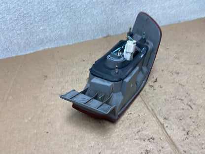 1997 1998 1999 Toyota Camry Tail Light Right Passenger Rh Side Oem AA4066 DW3
