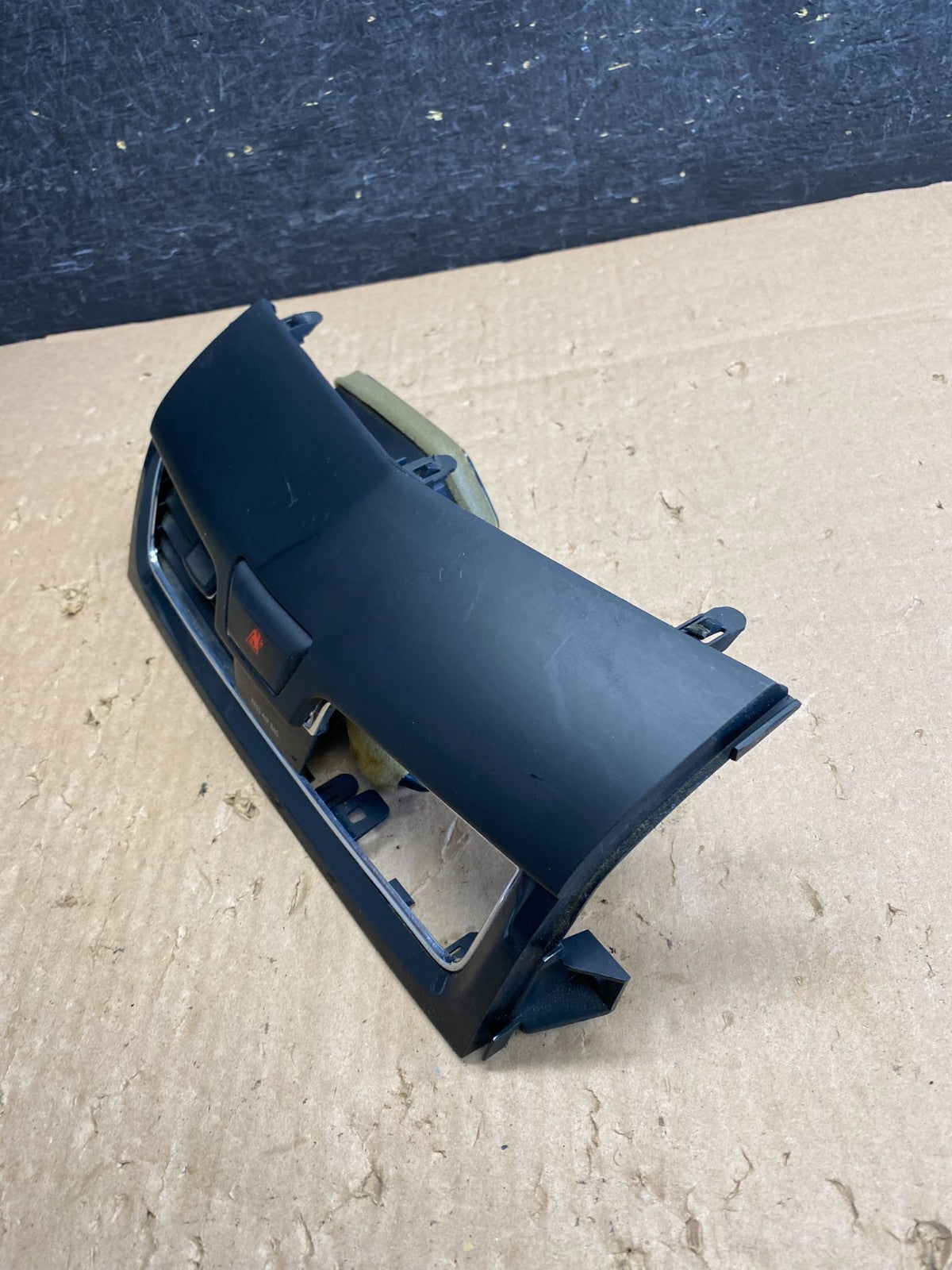 2013-2015 Nissan Altima Center Dash Vents Ac Air Vent Trim Panel Bezel aj1365 DG3