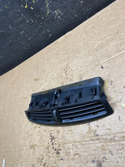 2013 to 2016 Ford Escape Center Dashboard Dash Air Vent Oem x1419 DG1