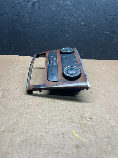 2007 2008 2009 Mercedes W251 R350 AC Temp Heater Climate Control F9399 DG13