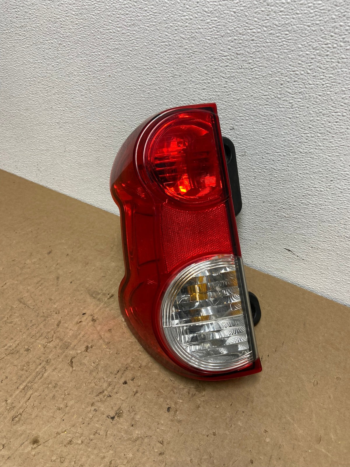 2013 to 2017 Nissan NV200 Left Driver LH Side Tail Light AC1518 LK0