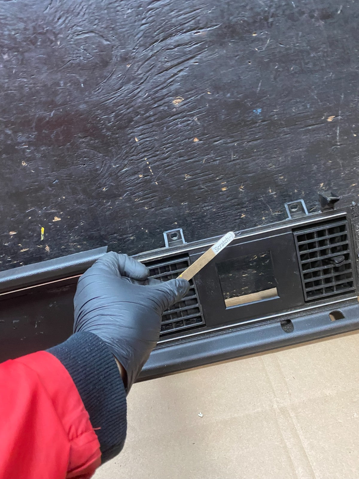 1983 to 1984 Ford Thunderbird Dash Bezel Vent Passenger Side Panel U0039 PS5